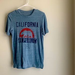 Free state women’s t-shirt , medium